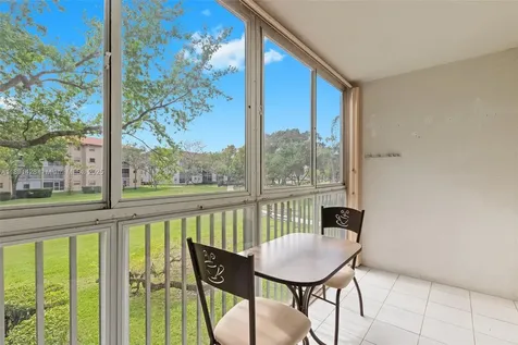 1251 SW 125th Avenue Pembroke Pines FL 33027