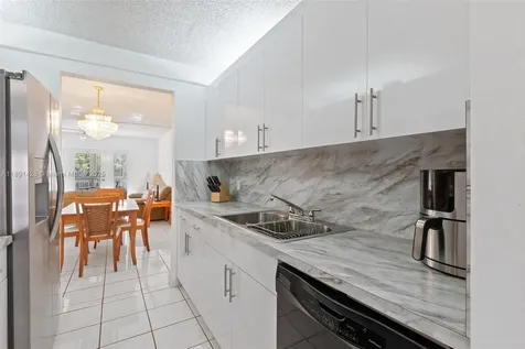 1251 SW 125th Avenue Pembroke Pines FL 33027