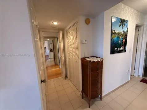 2780 NE 183rd Street Aventura FL 33160