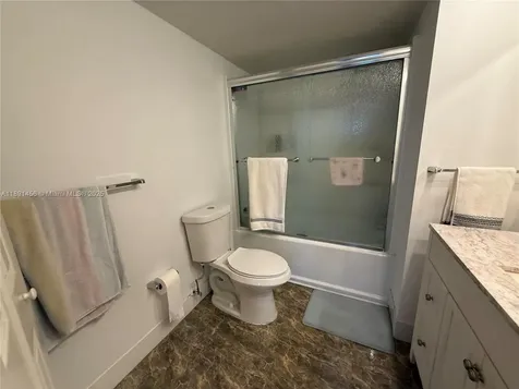 2780 NE 183rd Street Aventura FL 33160