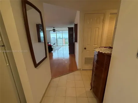 2780 NE 183rd Street Aventura FL 33160