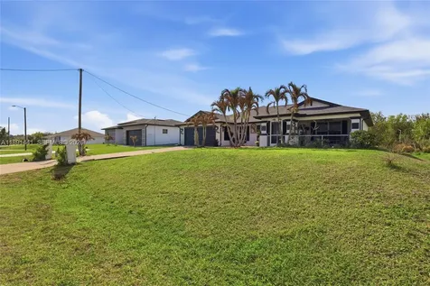 3003 W 25th Street Lehigh Acres FL 33971