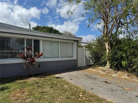 18100 NW 7th Place Miami Gardens FL 33169