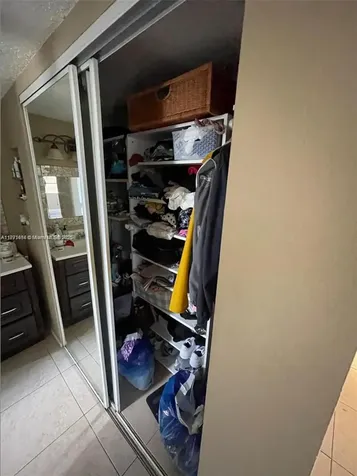 9460 Live Oak Place Davie FL 33324
