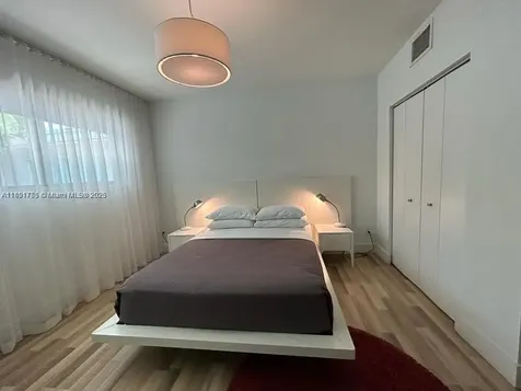 1816 Meridian Avenue Miami Beach FL 33139