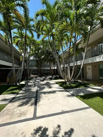 1816 Meridian Avenue Miami Beach FL 33139