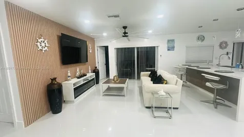 541 SE 17th Avenue Deerfield Beach FL 33441