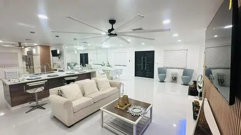 541 SE 17th Avenue Deerfield Beach FL 33441