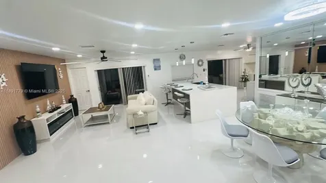 541 SE 17th Avenue Deerfield Beach FL 33441