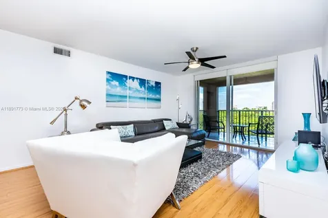 19801 E Country Club Drive Aventura FL 33180