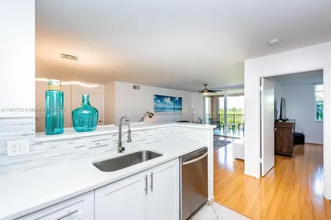 19801 E Country Club Drive Aventura FL 33180
