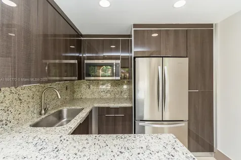 19801 E Country Club Drive Aventura FL 33180