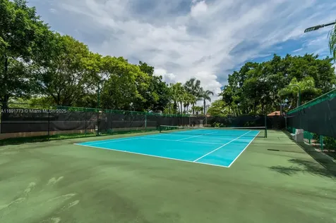 19801 E Country Club Drive Aventura FL 33180