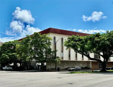 717 Ponce De Leon Boulevard Coral Gables FL 33134