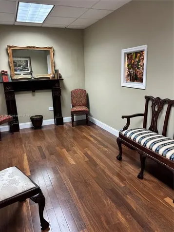 717 Ponce De Leon Boulevard Coral Gables FL 33134