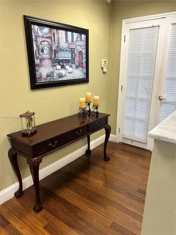 717 Ponce De Leon Boulevard Coral Gables FL 33134