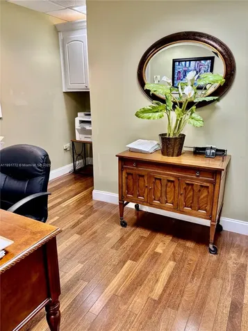 717 Ponce De Leon Boulevard Coral Gables FL 33134