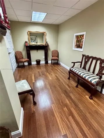 717 Ponce De Leon Boulevard Coral Gables FL 33134