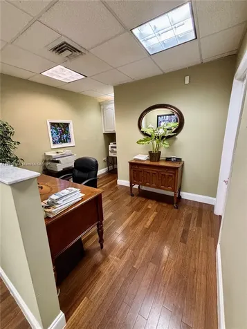 717 Ponce De Leon Boulevard Coral Gables FL 33134