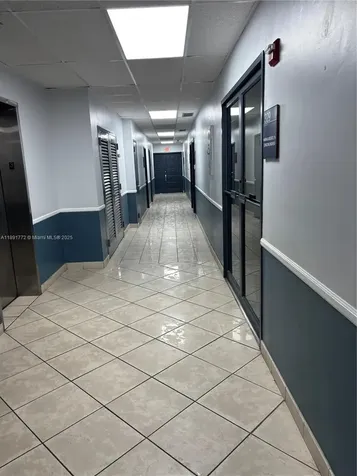 717 Ponce De Leon Boulevard Coral Gables FL 33134