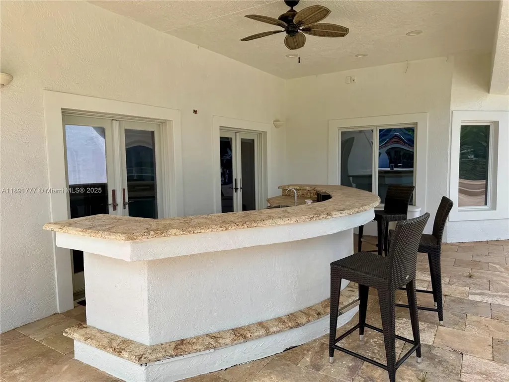 3030 NE 42nd Street Fort Lauderdale FL 33308