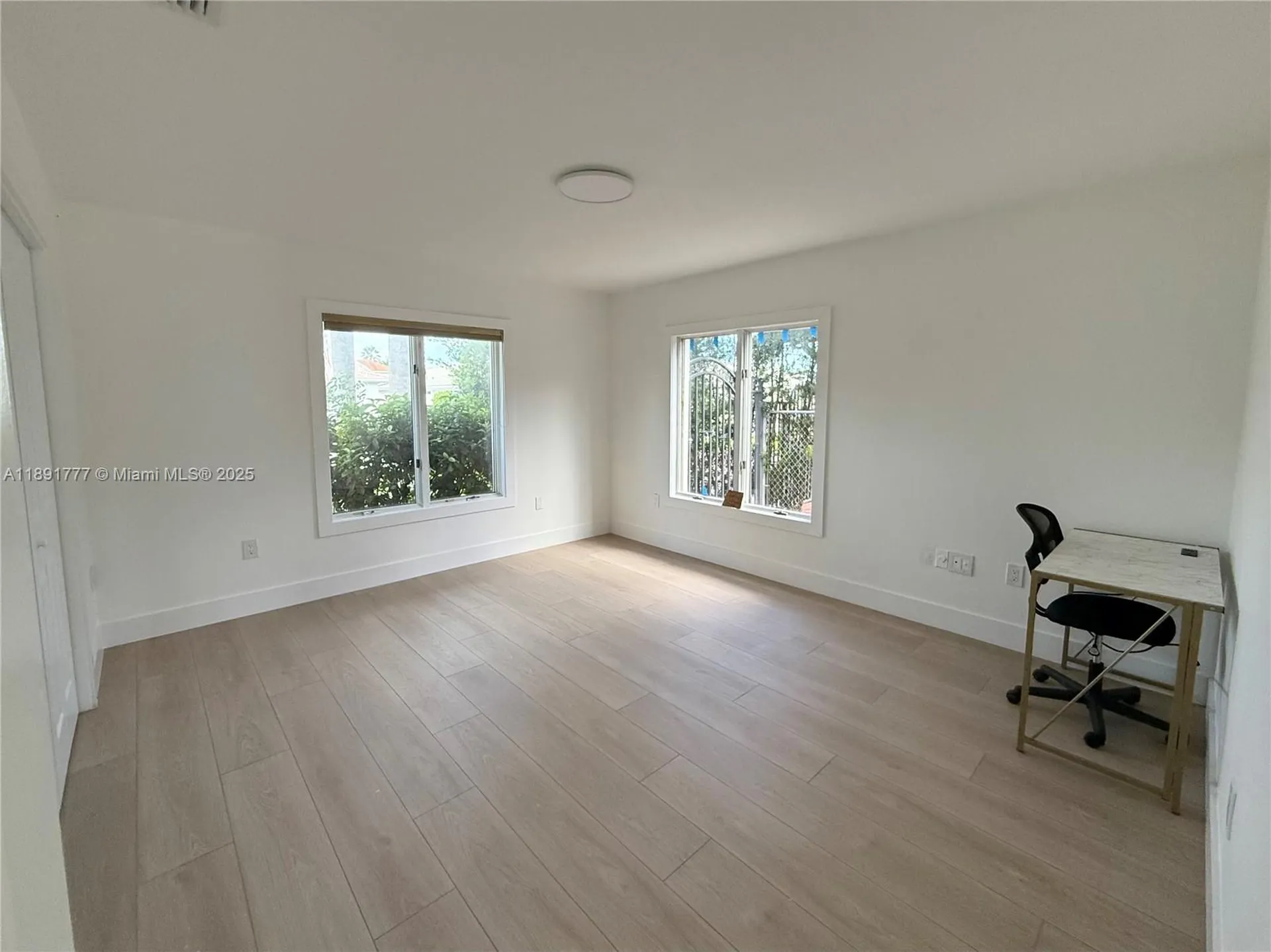 3030 NE 42nd Street Fort Lauderdale FL 33308