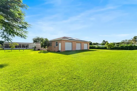 32295 SW 202nd Avenue Homestead FL 33030