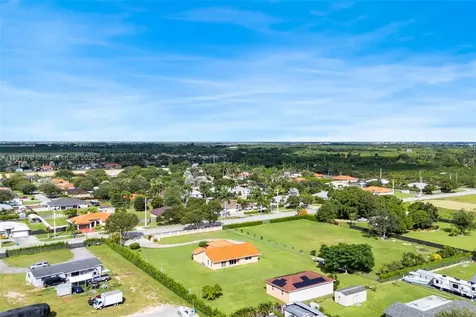 32295 SW 202nd Avenue Homestead FL 33030