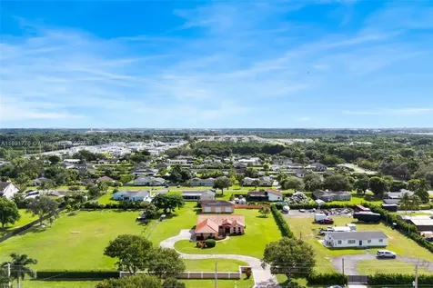 32295 SW 202nd Avenue Homestead FL 33030