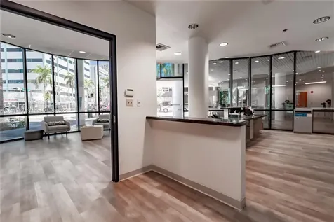 410 W 41st Street Miami Beach FL 33140