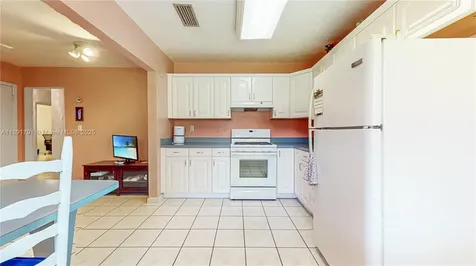 18401 SW 86th Court Cutler Bay FL 33157