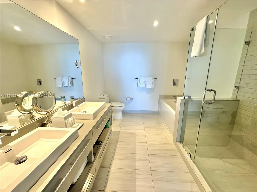 4010 S Ocean Drive Hollywood FL 33019