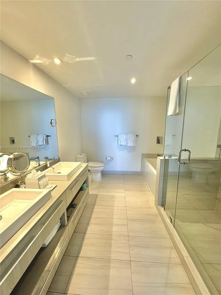 4010 S Ocean Drive Hollywood FL 33019