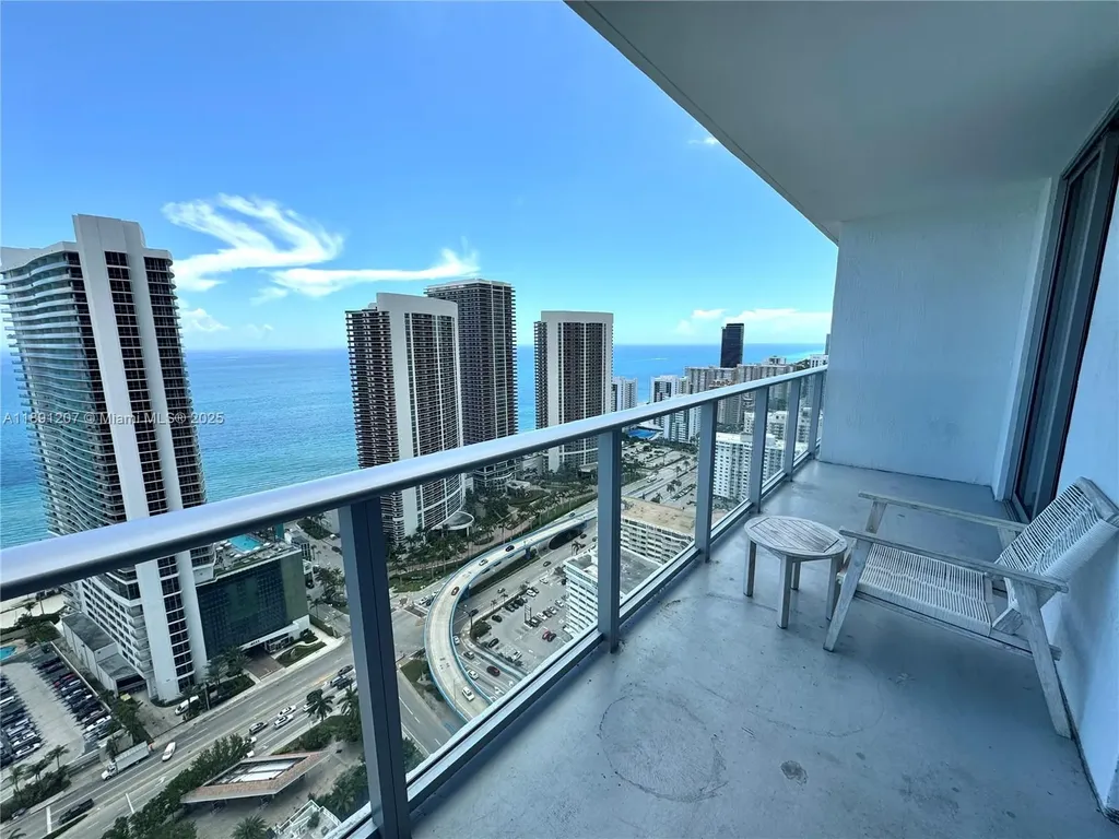4010 S Ocean Drive Hollywood FL 33019