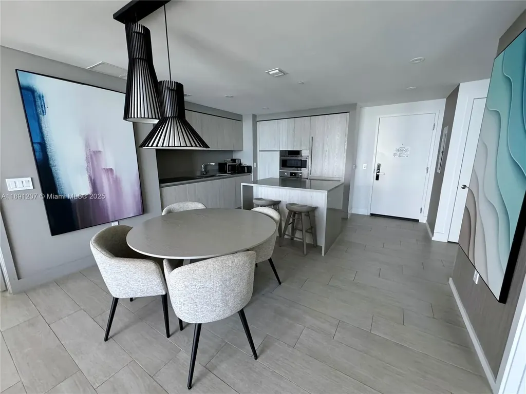 4010 S Ocean Drive Hollywood FL 33019