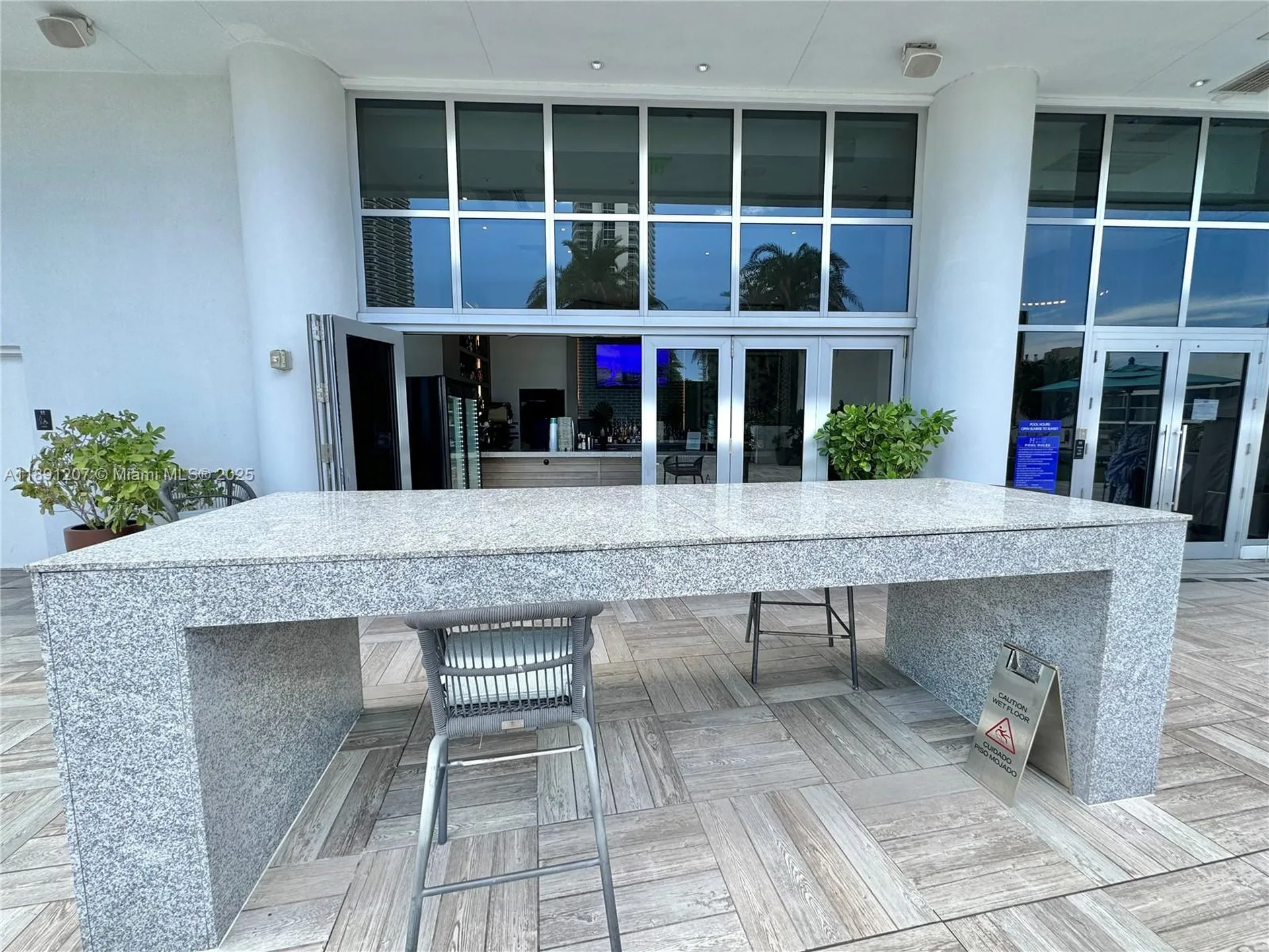 4010 S Ocean Drive Hollywood FL 33019