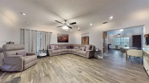 26303 SW 127th Place Homestead FL 33032