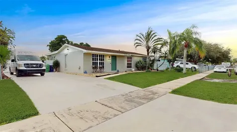 26303 SW 127th Place Homestead FL 33032