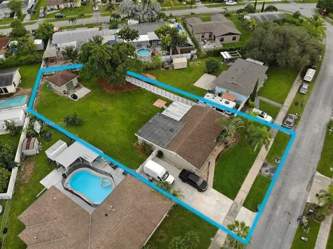 26303 SW 127th Place Homestead FL 33032