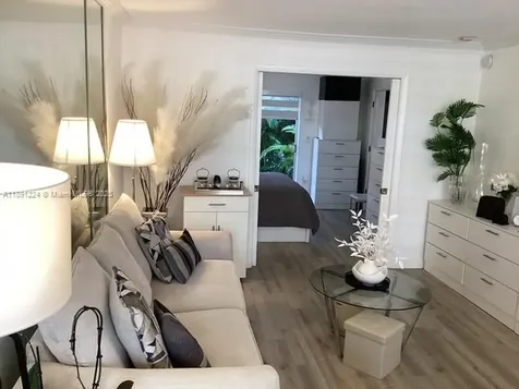 3133 S Ocean Drive Hallandale Beach FL 33009