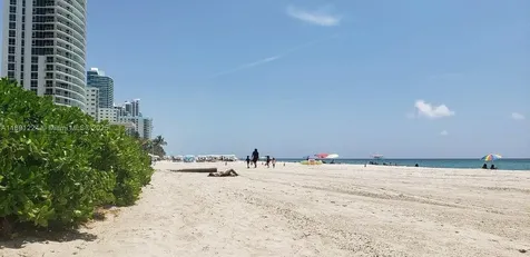3133 S Ocean Drive Hallandale Beach FL 33009