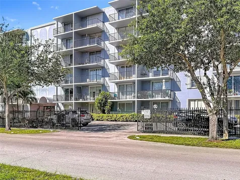 12500 NE 15th Avenue North Miami FL 33161