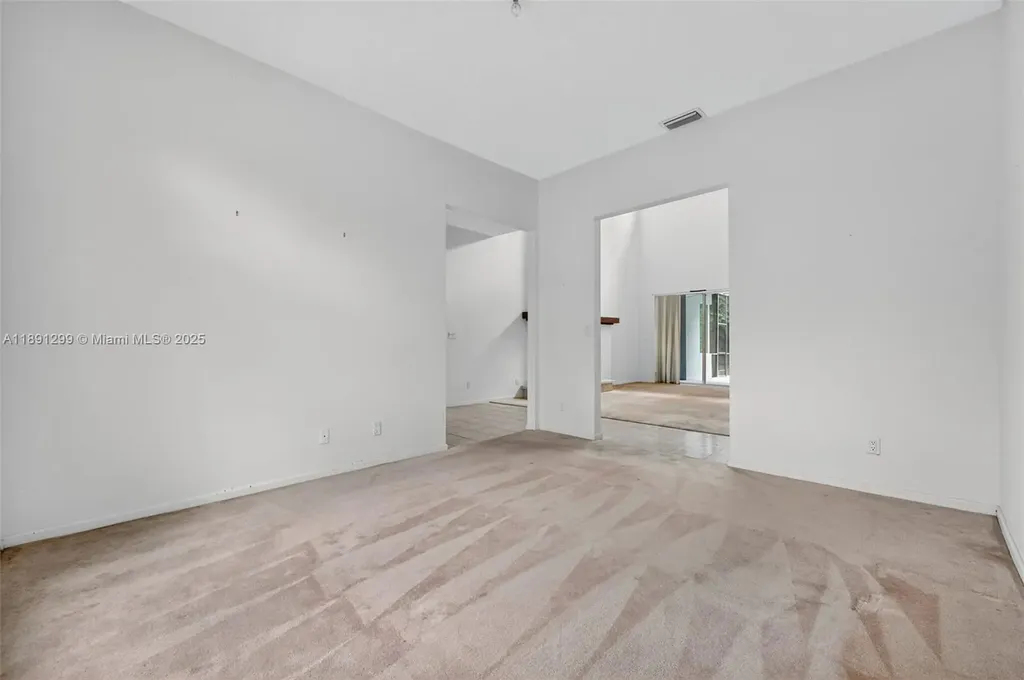 3704 High Pine Drive Coral Springs FL 33065