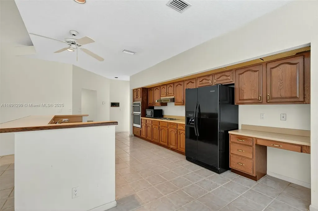 3704 High Pine Drive Coral Springs FL 33065