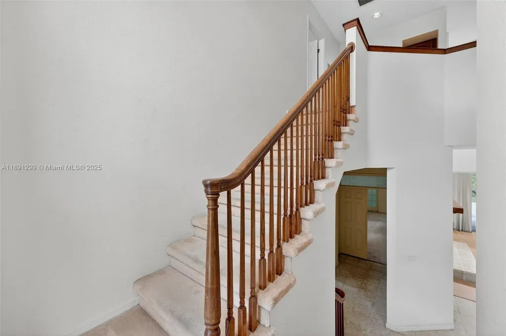 3704 High Pine Drive Coral Springs FL 33065