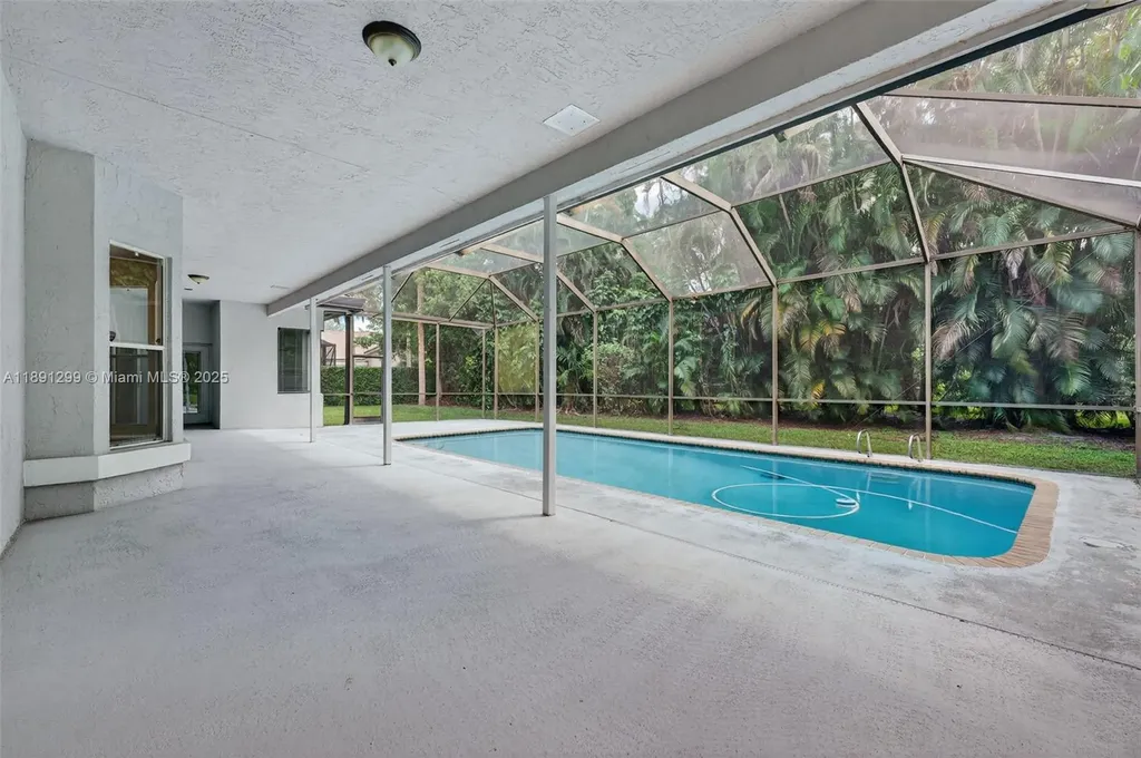 3704 High Pine Drive Coral Springs FL 33065