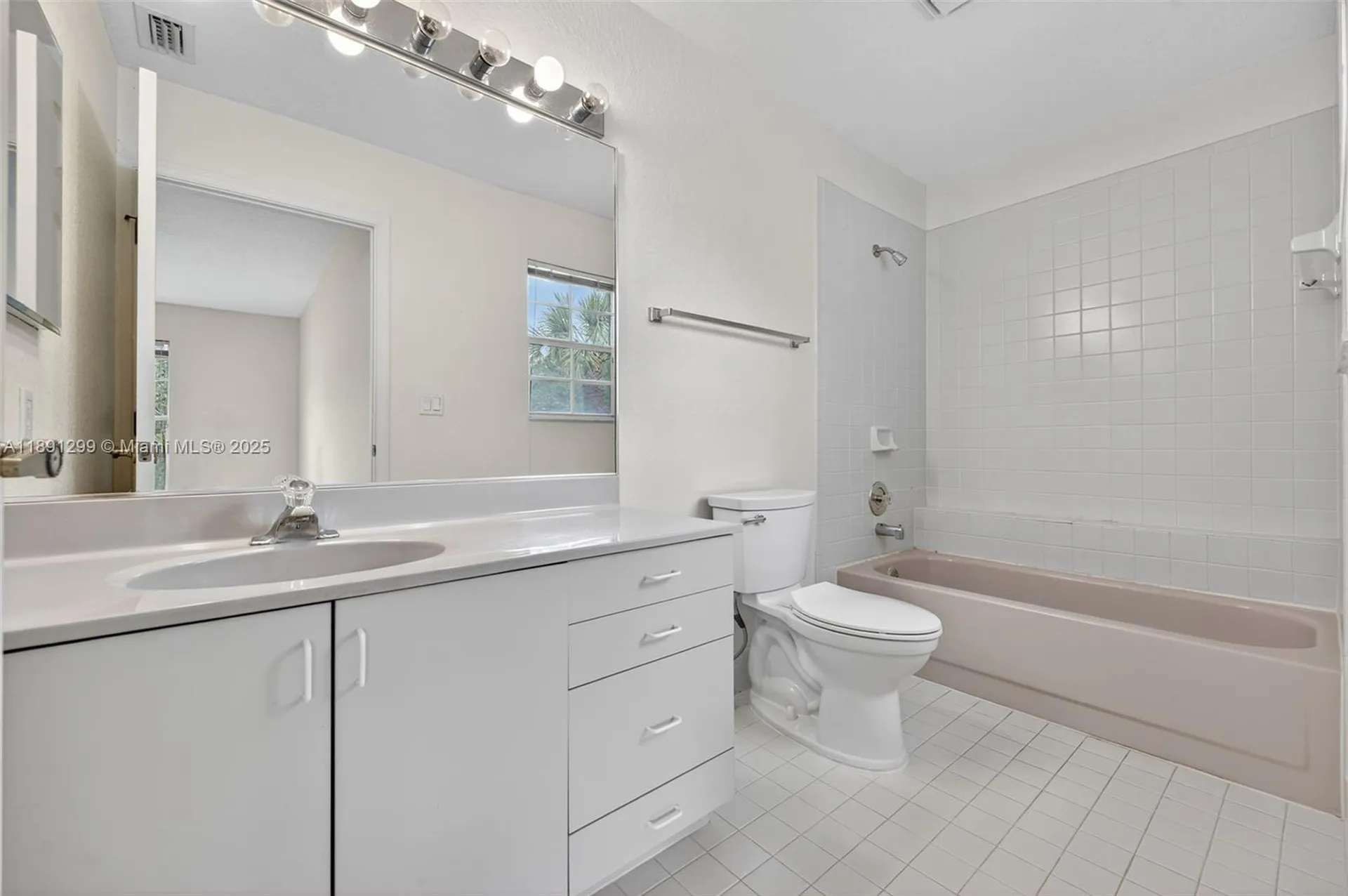 3704 High Pine Drive Coral Springs FL 33065