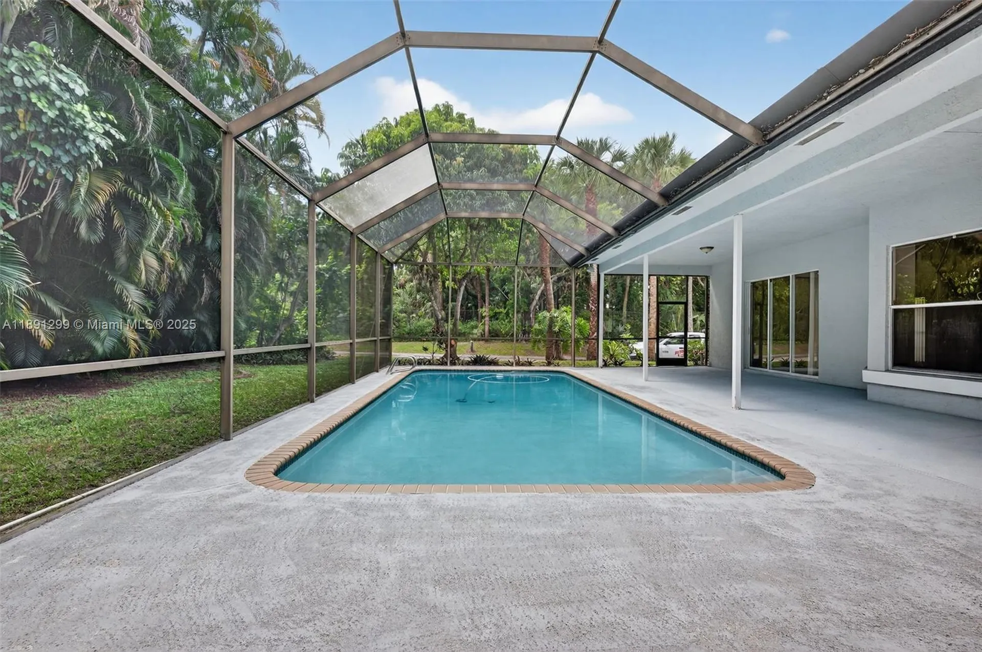 3704 High Pine Drive Coral Springs FL 33065