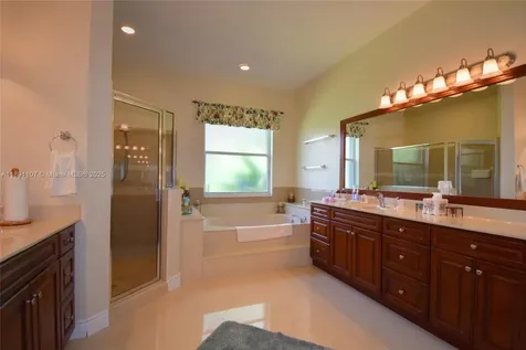 4240 SW 131st Avenue Davie FL 33330