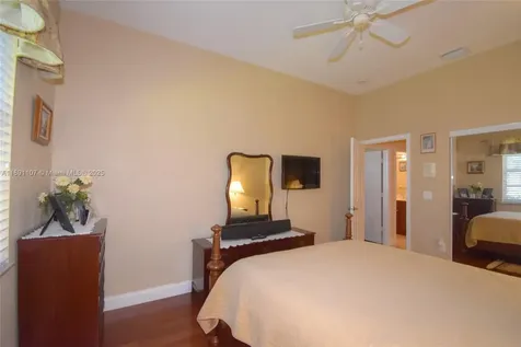 4240 SW 131st Avenue Davie FL 33330